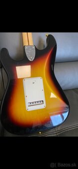Fender strat japan - 4