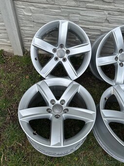 Audi A5 R17 originál disky - 4
