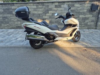 Honda silver wing 400 rok 2011 - 4
