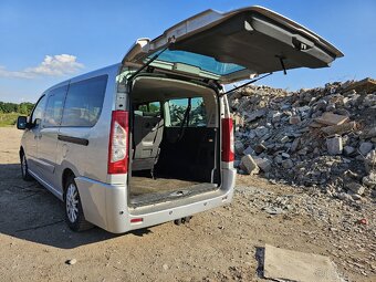 Prenajom 8 mieste auto - 4