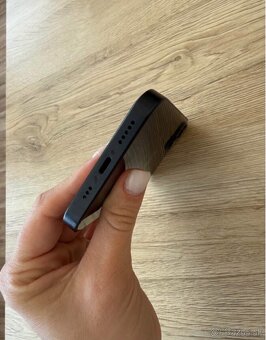 IPhone 13 128GB Černý (NOVÝ) - 4