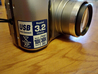 Olymlus Camedia Ultrazoom C730 - 4
