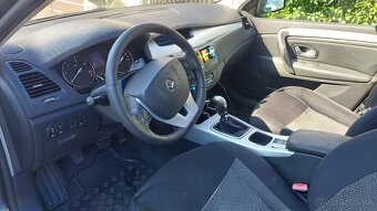 Renault Laguna III - 4