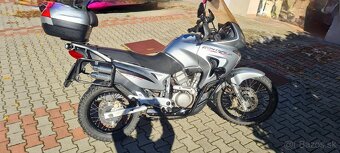 Honda transalp - 4