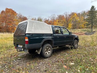 Mazda B2500 2.5TD - 4