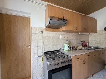 MAĎARSKO FORRÓ - SUPER 5 IZBOVÝ RD SO ZÁHRADOU - 4