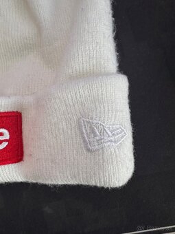 Supreme Beanie FW21 Biela / white - 4