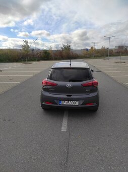 Hyundai i20 - 4