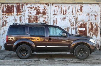 Nissan Pathfinder 3.0 V6 A/T 7MIEST - 4
