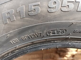 195/65 r15 - 4