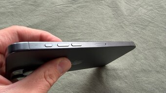 Apple iPhone 15 Pro Max – 256 GB – ako nový - 4