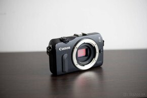 Canon EOS M a príslušenstvo - 4