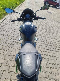 Kawasaki Z650 - 4
