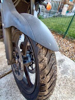 Suzuki DL 650 V-strom ABS - 4