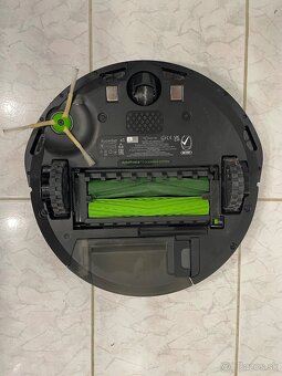 iRobot Roomba e5 - 4