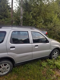 Predám Suzuki Ignis 1.3 benzin - 4