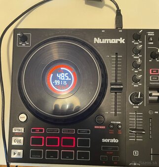 DJ kontrolér Numark Mixtrack Platinum FX – ako nový - 4