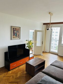 NA PRENÁJOM 3-IZBOVÝ BYT BRATISLAVA, KRAMÁRE S 2 LOGGIAMI - 4