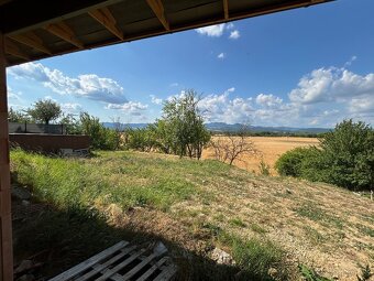 Rozostavaná hrubá stavba, pozemok 692 m2 - Ilava - Klobušice - 4