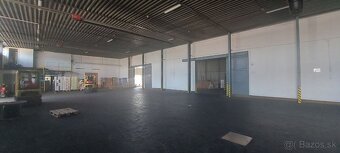PRENÁJOM skladových a kancelárskych priestorov - 3842m2 - 4