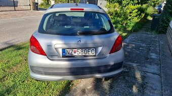Predam peugeot 207 1.4 16v benzin - 4