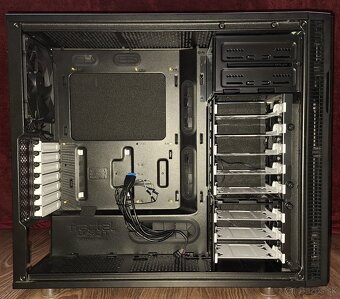Fractal Design Define R5 - black, solid - 4