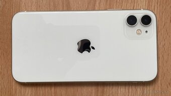 iPhone 11 - 4