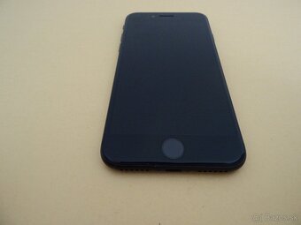 iPhone SE 2020 64GB - ZÁRUKA 1 ROK - 4