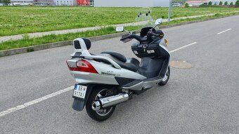 Suzuki burgman 400 - 4