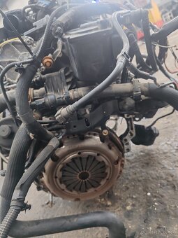 Motor 1.6 HDi 80 KW - 4