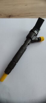 Vstrekovacie trysky Mercedes A 660 070 0187 - 4