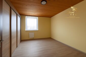 IBA U NÁS - 3 izbový byt žiadanej lokality Vrbového - 4