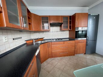 PREDAJ - PRIESTRANNÝ 3 IZ. BYT, TRNAVA, NERUDOVA ULICA - 4