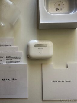 Apple AirPods 2 Pro USB-C - 4