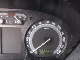 Skoda Fabia - 4