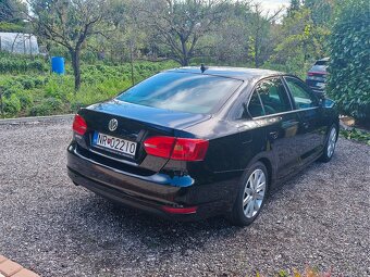 Predám VW Jetta 1.6TDI  DSG - 4