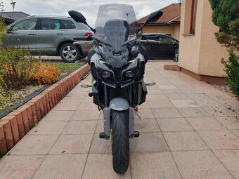 Yamaha MT10 - 4