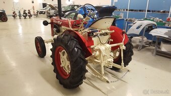 Zetor 25A s hydraulikou - 4