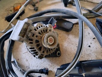 Motor a motor časti 1,4 TDCi 50kw - 4
