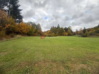 Pozemok na výstavbu rodinného domu v lone prírody o rozlohe - 4