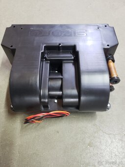 Ohrievač  12V /24V  [LKT 80, LKT 81, radiator kurenie ] - 4