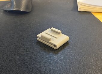 Predám držiak kamery na čapicu GoPro Hero, DJI action - 4