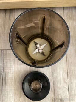 nádoby na Eta mixére - 4