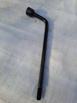 Kľúče na kolesá - 4