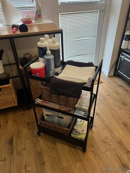 Predám kadernícky nábytok - 4