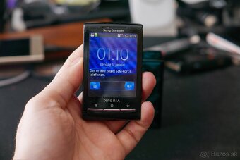 Sony Ericsson Xperia X10 Mini - 4