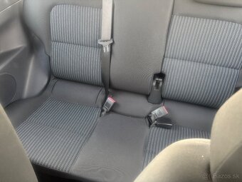 M Itsubishi Colt - 4