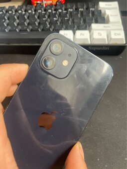 Iphone 12 128gb po pade sa neda zapnúť - 4