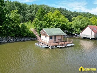 NA PREDAJ HOUSEBOAT NA BREHU RIEKY VÁH, KOMÁRNO - 4