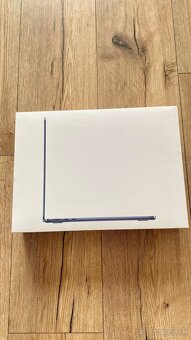 Macbook Air 13“ M3 24GB / 512GB - 4